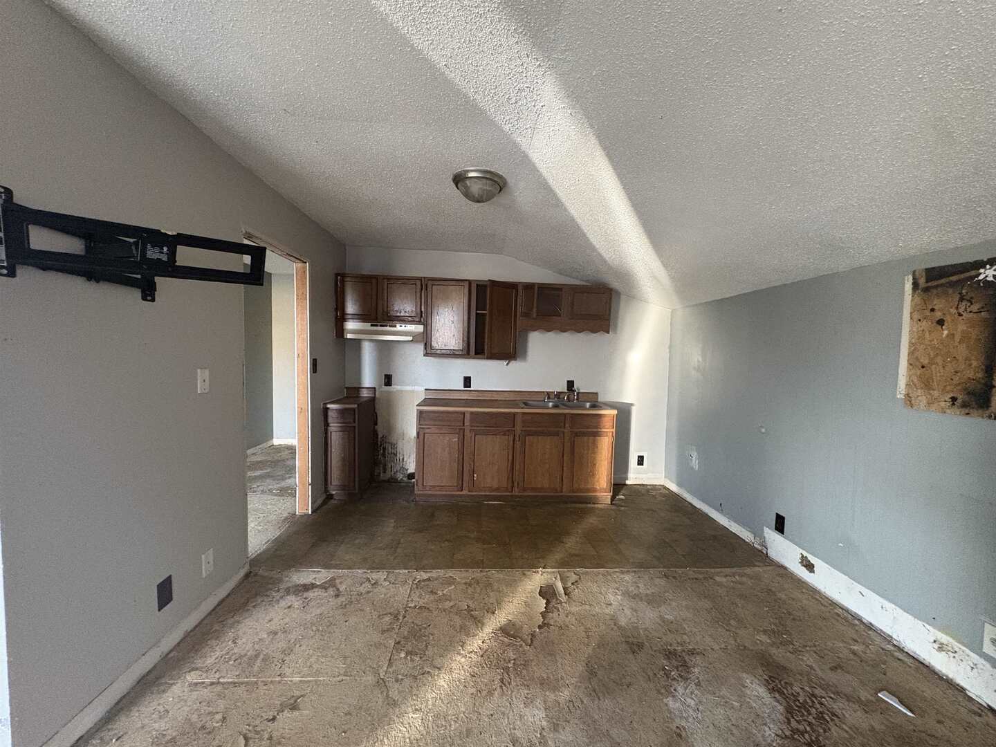 3657 Dillinger Rd Road