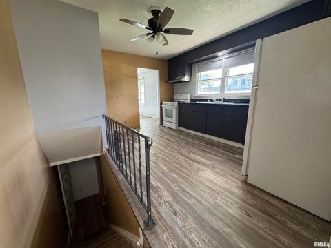 Tiny photo for 2110 CODY Street, Bettendorf, IA 52722 (MLS # QC4268823)