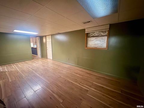 Tiny photo for 2110 CODY Street, Bettendorf, IA 52722 (MLS # QC4268823)