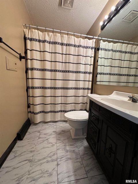 Tiny photo for 2110 CODY Street, Bettendorf, IA 52722 (MLS # QC4268823)