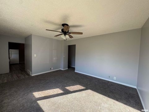 Tiny photo for 2110 CODY Street, Bettendorf, IA 52722 (MLS # QC4268823)