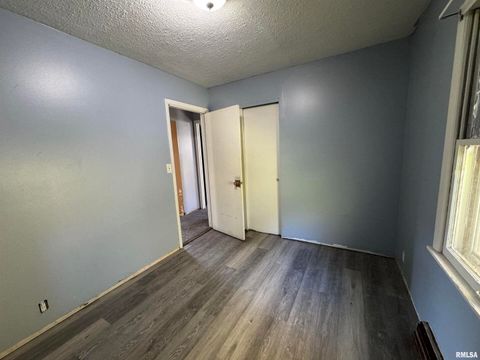 Tiny photo for 2110 CODY Street, Bettendorf, IA 52722 (MLS # QC4268823)