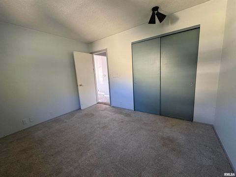 Tiny photo for 2110 CODY Street, Bettendorf, IA 52722 (MLS # QC4268823)