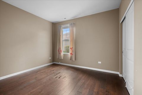 Tiny photo for 2850 Stoney Creek Drive, Elgin, IL 60124 (MLS # 12600749)