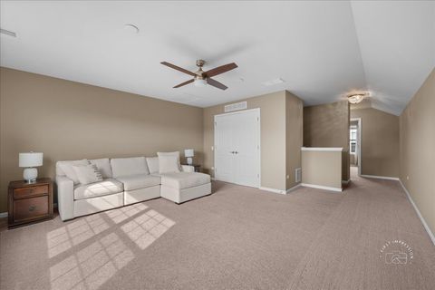 Tiny photo for 2850 Stoney Creek Drive, Elgin, IL 60124 (MLS # 12600749)