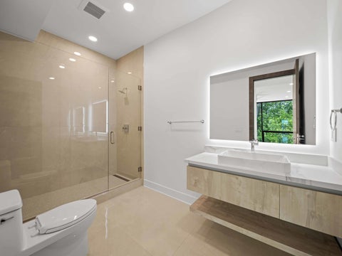 Tiny photo for 2010 Lavigne Lane, Northbrook, IL 60062 (MLS # 12667766)