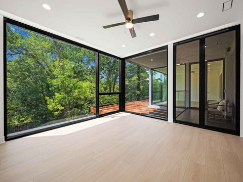 Tiny photo for 2010 Lavigne Lane, Northbrook, IL 60062 (MLS # 12667766)