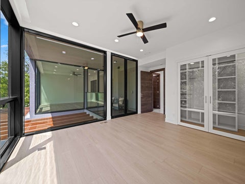Tiny photo for 2010 Lavigne Lane, Northbrook, IL 60062 (MLS # 12667766)