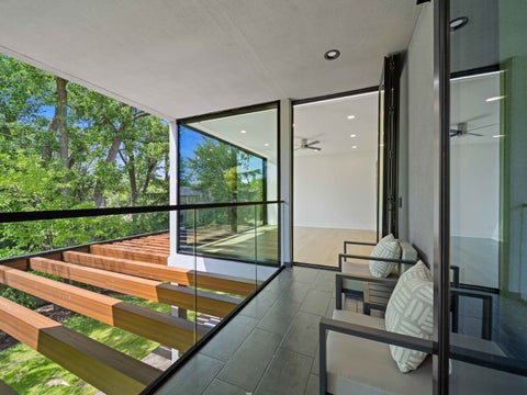 Tiny photo for 2010 Lavigne Lane, Northbrook, IL 60062 (MLS # 12667766)