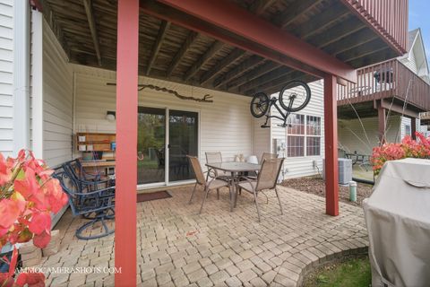 Tiny photo for 8022 SIERRA WOODS Lane #8022, Carpentersville, IL 60110 (MLS # 12520745)