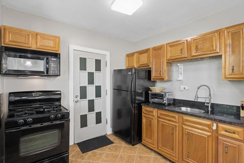 Tiny photo for 6450 N TROY Street #3W, Chicago, IL 60645 (MLS # 12770723)