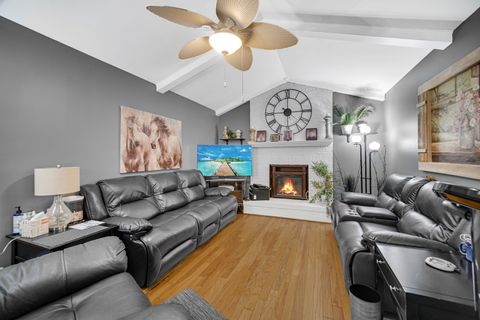 Tiny photo for 772 Red Oak Drive, Bartlett, IL 60103 (MLS # 12476945)