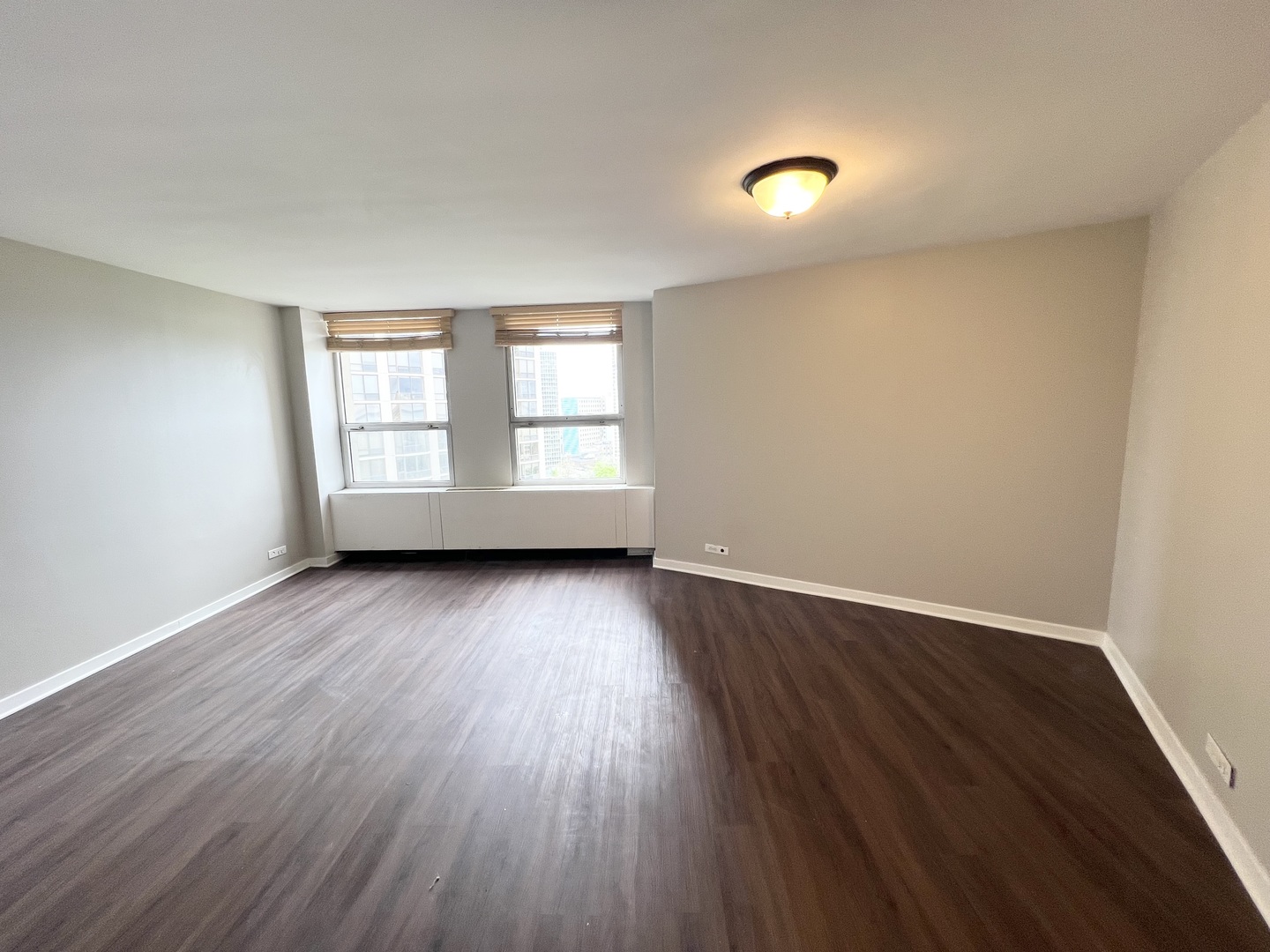 2626 N Lakeview Avenue 1509