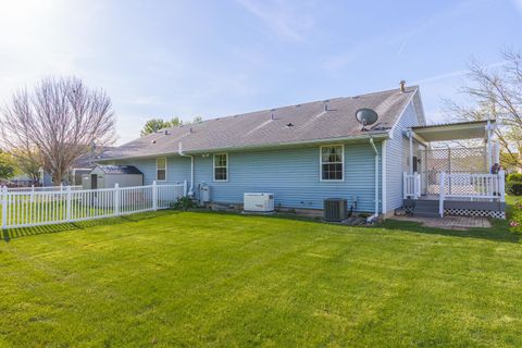 Tiny photo for 104 Susan Drive #A, Dwight, IL 60420 (MLS # 12614937)