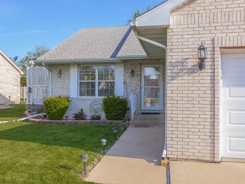 Tiny photo for 104 Susan Drive #A, Dwight, IL 60420 (MLS # 12614937)