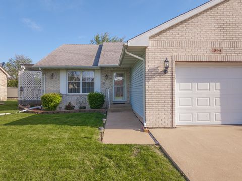 Tiny photo for 104 Susan Drive #A, Dwight, IL 60420 (MLS # 12614937)