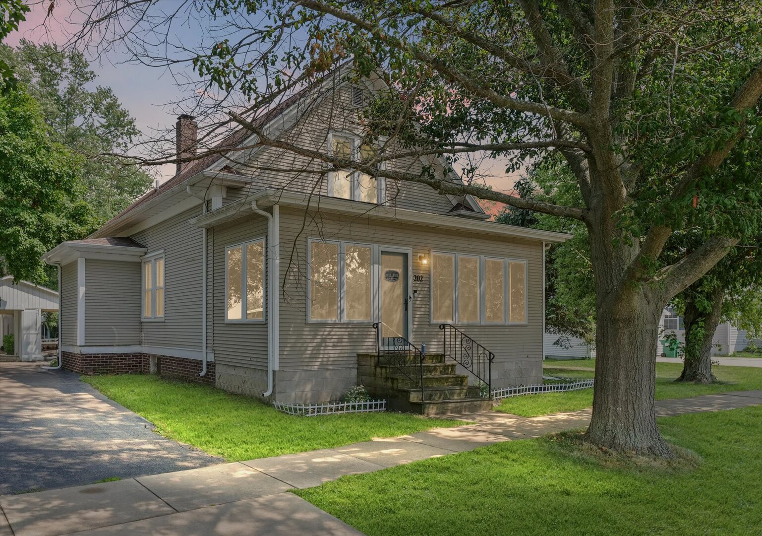 202 N Market Street