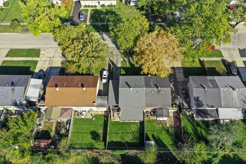 Tiny photo for 1331 Highland Avenue, Lockport, IL 60441 (MLS # 12515621)