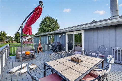 Tiny photo for 8085 Clearview Drive, Rockford, IL 61102 (MLS # 12790987)