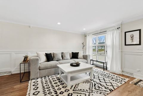 Tiny photo for 10256 Hibiscus Drive, Orland Park, IL 60462 (MLS # 12585628)