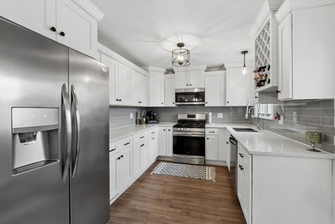 Tiny photo for 10256 Hibiscus Drive, Orland Park, IL 60462 (MLS # 12585628)