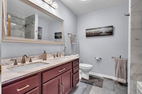 Tiny photo for 28794 W Pondview Drive, Lakemoor, IL 60051 (MLS # 12488582)