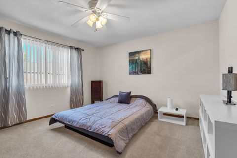 Tiny photo for 28794 W Pondview Drive, Lakemoor, IL 60051 (MLS # 12488582)