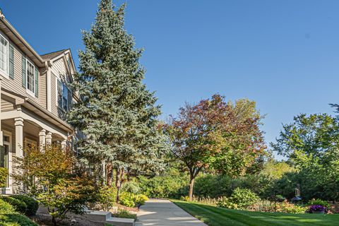 Tiny photo for 28794 W Pondview Drive, Lakemoor, IL 60051 (MLS # 12488582)