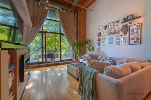Tiny photo for 1330 W MONROE Street #108, Chicago, IL 60607 (MLS # 12699589)