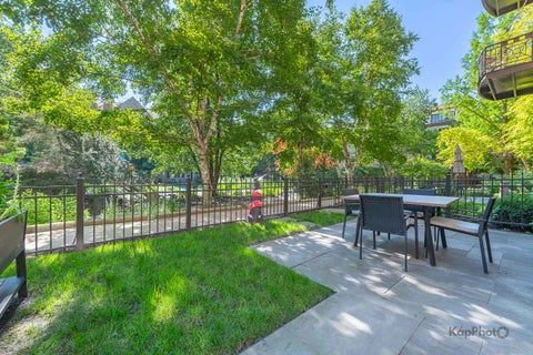 Tiny photo for 1330 W MONROE Street #108, Chicago, IL 60607 (MLS # 12699589)