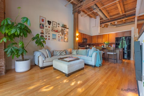 Tiny photo for 1330 W MONROE Street #108, Chicago, IL 60607 (MLS # 12699589)