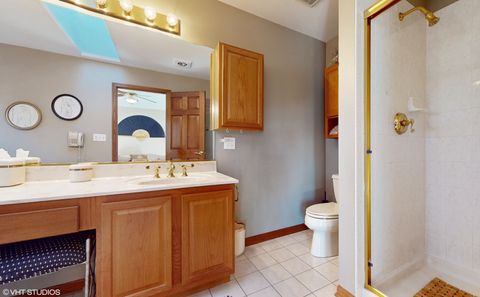 Tiny photo for 1640 S NEWTON Avenue, Park Ridge, IL 60068 (MLS # 12611554)