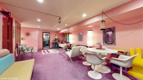 Tiny photo for 1640 S NEWTON Avenue, Park Ridge, IL 60068 (MLS # 12611554)