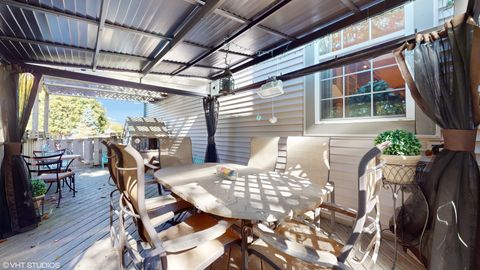 Tiny photo for 1640 S NEWTON Avenue, Park Ridge, IL 60068 (MLS # 12611554)