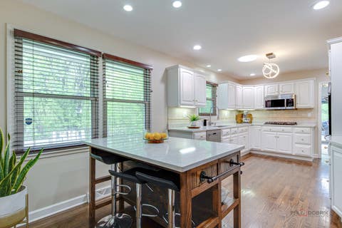 Tiny photo for 21 Half Day Road, Lincolnshire, IL 60069 (MLS # 12578073)