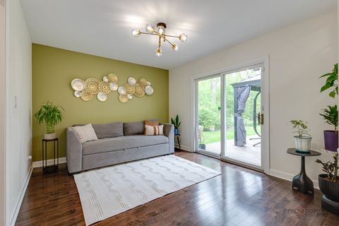Tiny photo for 21 Half Day Road, Lincolnshire, IL 60069 (MLS # 12578073)