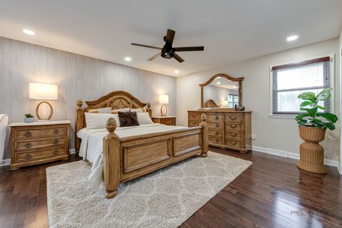 Tiny photo for 21 Half Day Road, Lincolnshire, IL 60069 (MLS # 12578073)