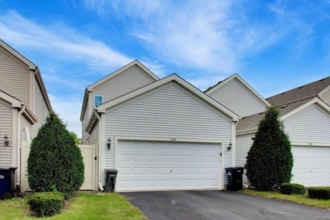 Tiny photo for 3628 Hyde Park Court, Elgin, IL 60124 (MLS # 12768690)