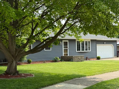 2123 Highwood Avenue Pekin IL 61554