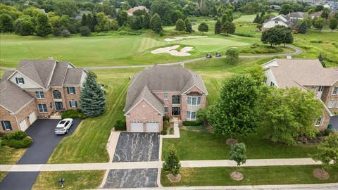 Tiny photo for 24 Tournament Drive S, Hawthorn Woods, IL 60047 (MLS # 12722197)