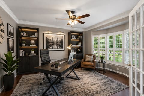 Tiny photo for 24 Tournament Drive S, Hawthorn Woods, IL 60047 (MLS # 12722197)