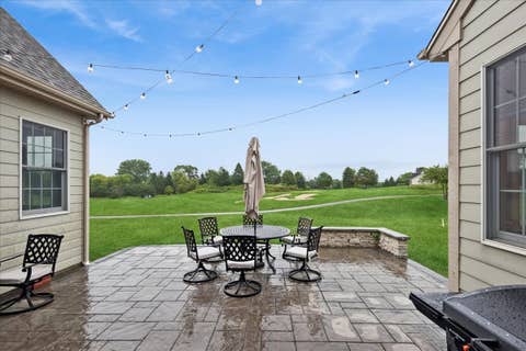 Tiny photo for 24 Tournament Drive S, Hawthorn Woods, IL 60047 (MLS # 12722197)