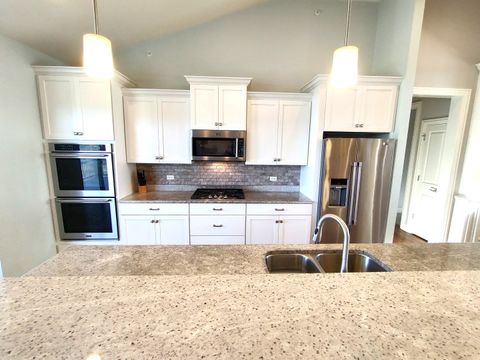 Tiny photo for 10319 Clearwater Way, Huntley, IL 60142 (MLS # 12492529)