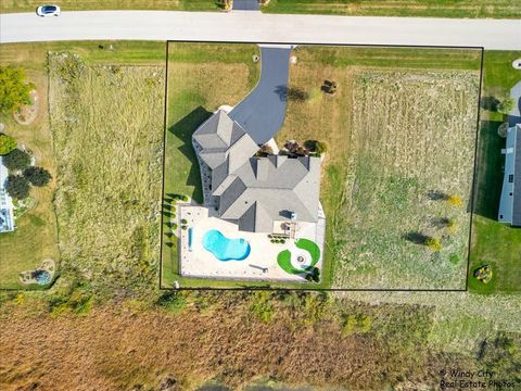 Tiny photo for 10319 Clearwater Way, Huntley, IL 60142 (MLS # 12492529)