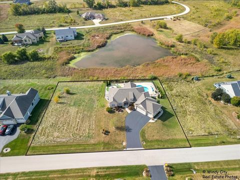 Tiny photo for 10319 Clearwater Way, Huntley, IL 60142 (MLS # 12492529)