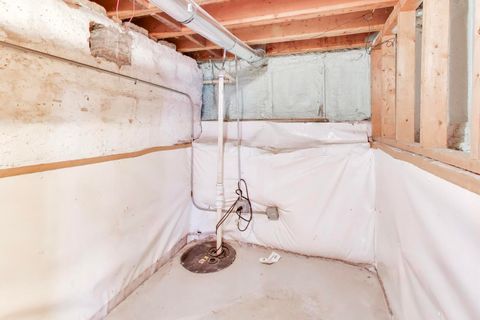 Tiny photo for 738 S Yale Avenue, Villa Park, IL 60181 (MLS # 12619700)