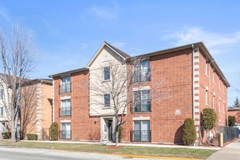 Photo of 3447 Ridgeland Avenue #203, Berwyn, IL 60402 (MLS # 12585352)