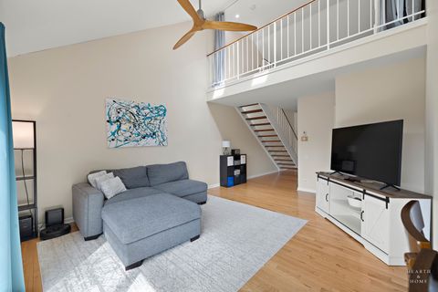 Tiny photo for 1915 Ozark Parkway #1915, Algonquin, IL 60102 (MLS # 12550425)