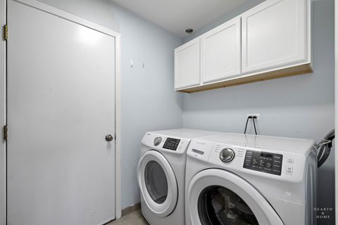 Tiny photo for 1915 Ozark Parkway #1915, Algonquin, IL 60102 (MLS # 12550425)