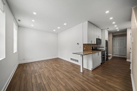 Tiny photo for 6104 S Ingleside Avenue #CH, Chicago, IL 60637 (MLS # 12539001)